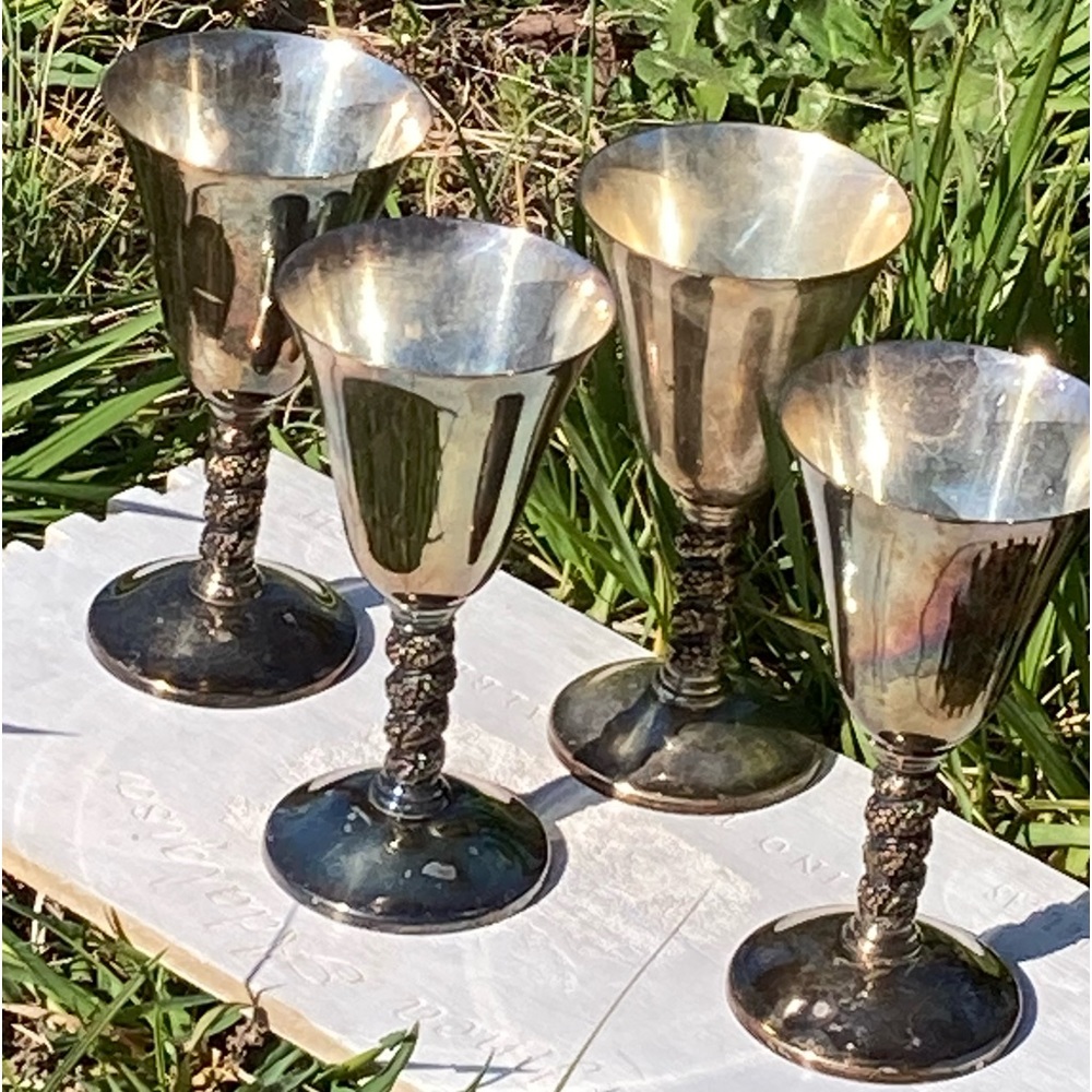 Set of Four Vintage Roma Silver Plate Goblets!!